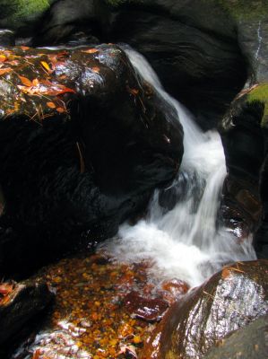 slot canyon falls 

