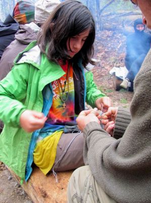 The coolest hiker ever, braiding in 5`s ??? 
