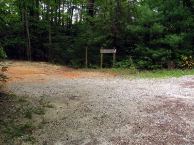 Trail head on FR #464 for N. Harper Creek 
