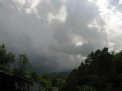 Storm brewing over Hairntville
