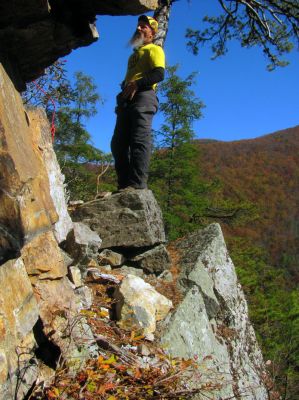 John back at the point, if you look close you can see the bottom of the rope 
