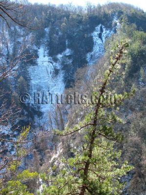 Buckeye Falls
Taken by RAT on 3-6-2010
