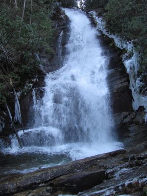 Red Fork Falls
(taken 1-28-2010)
