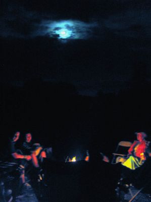 Campfire and moon at Level 3
