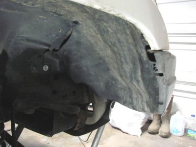 Front part of pass side inner fender looking good after mounting to bumper cover
