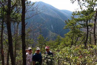 Bol'Dar, RAT, and Dave Aldridge  Taken from Chigger Ridge 1-29-2013
