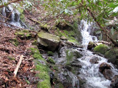 Hell Hollow falls (left and right)
Taken 4-2-2010
