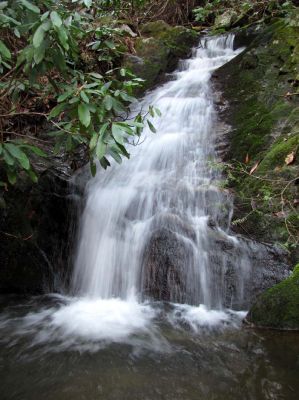 Hell Hollow falls (upper right)
Taken 4-2-2010
