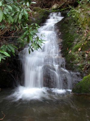 Hell Hollow falls (upper right)
Taken 4-2-2010
